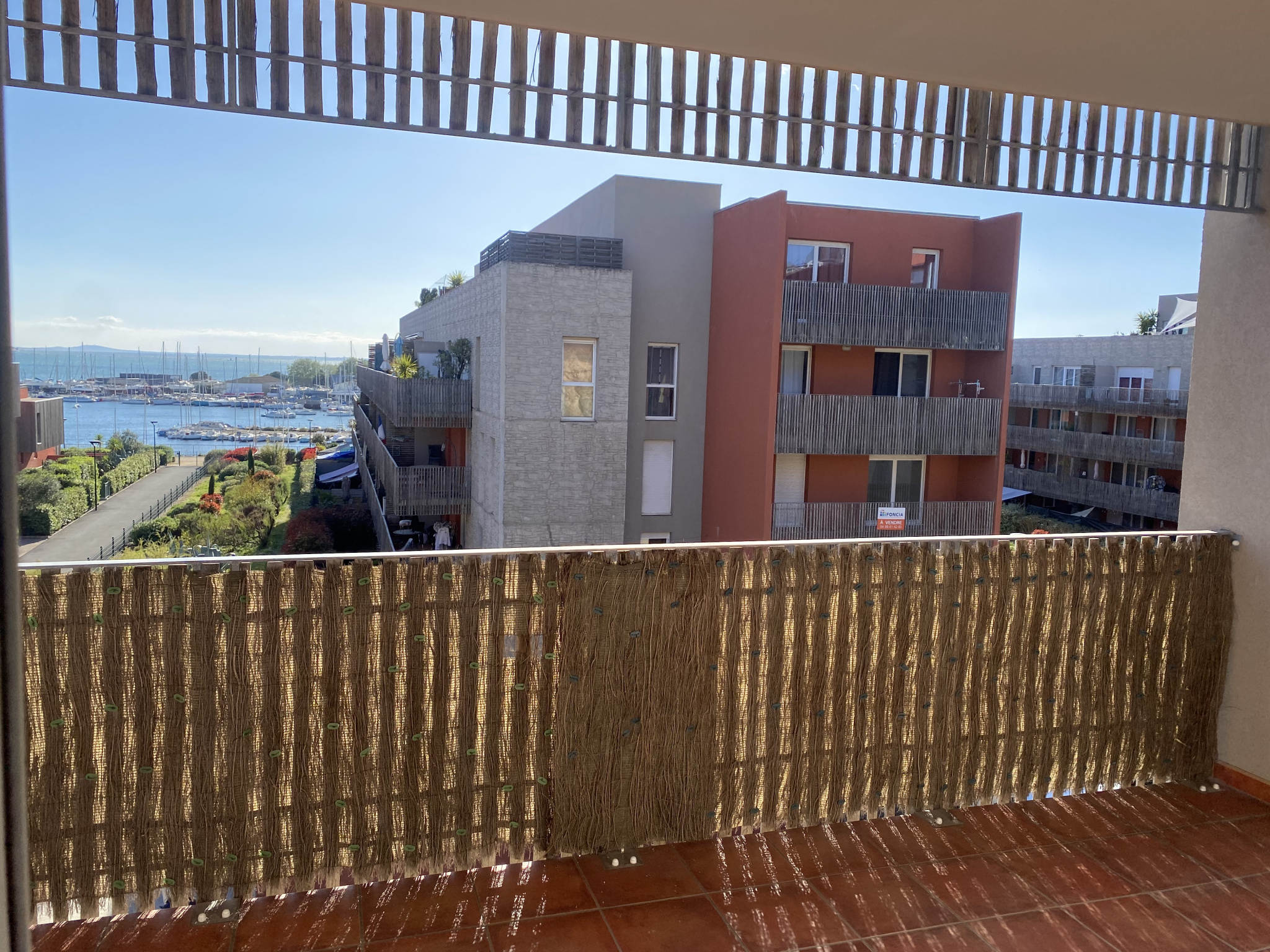 Appartement F3 A Louer A Hendaye à L'année